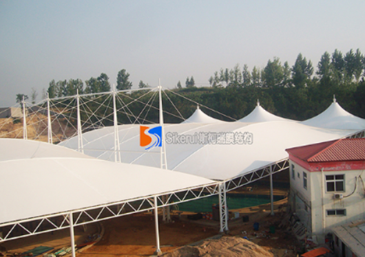 膜结构遮阳棚有哪些优势？