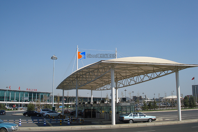 大连国际机场出入口膜结构项目