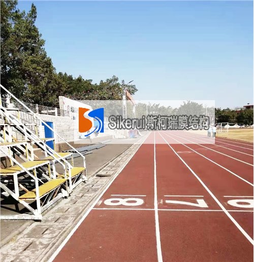 九江中学膜结构进场施工中